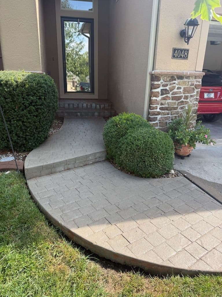 Gallery photos for Stunning Walkway Makeover Transforms Home Entry: Image #1