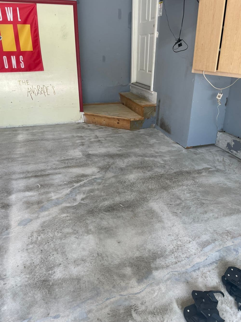 Gallery photos for Garage Floor Resurfacing: Image #12