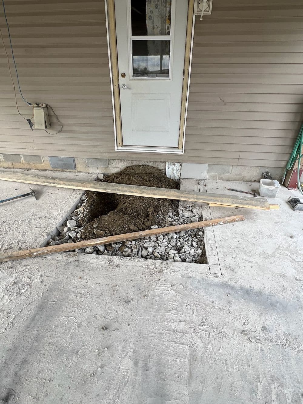 Gallery photos for Concrete Installation and Repair: Image #3